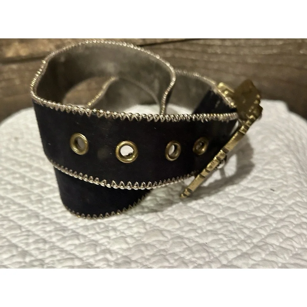 Kathy van zeeland black gold pearl belt Belt Size‎ Medium
